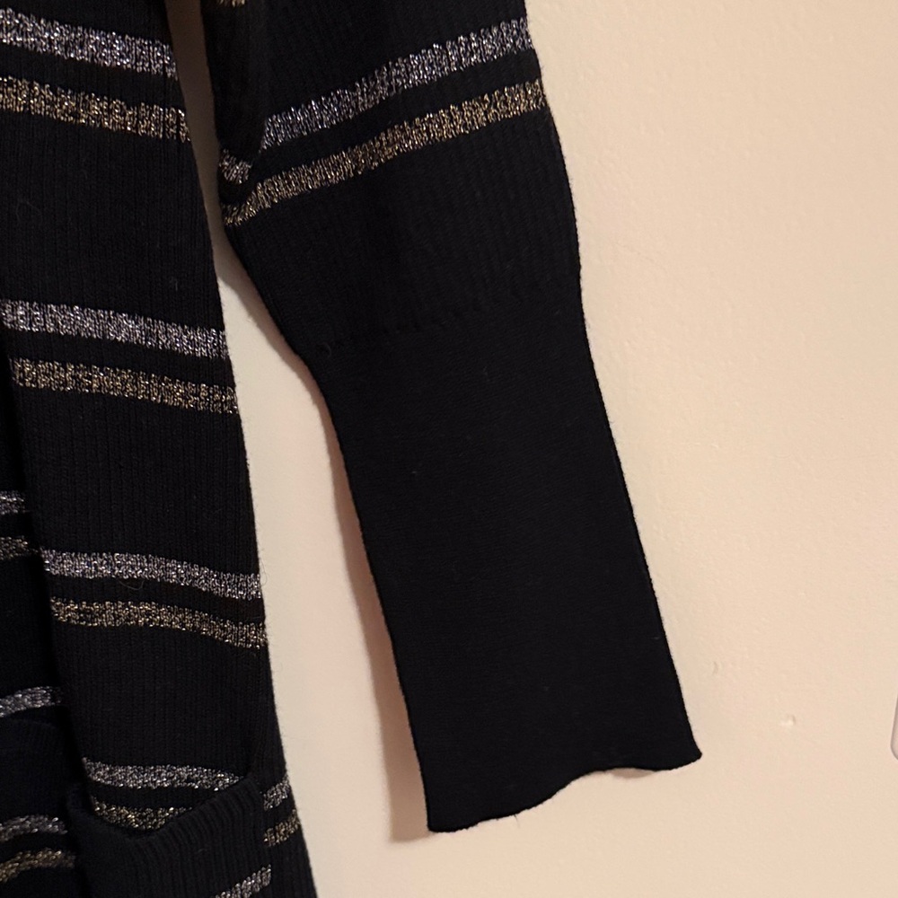 Chaser Black and Gray Striped Women's Cardigan - Picture 8 of 10